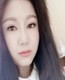 在西塘娇笑